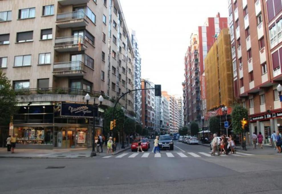 Rocamar Centro Playa San Lorenzo - Parking Gratuito Gijón Kültér fotó